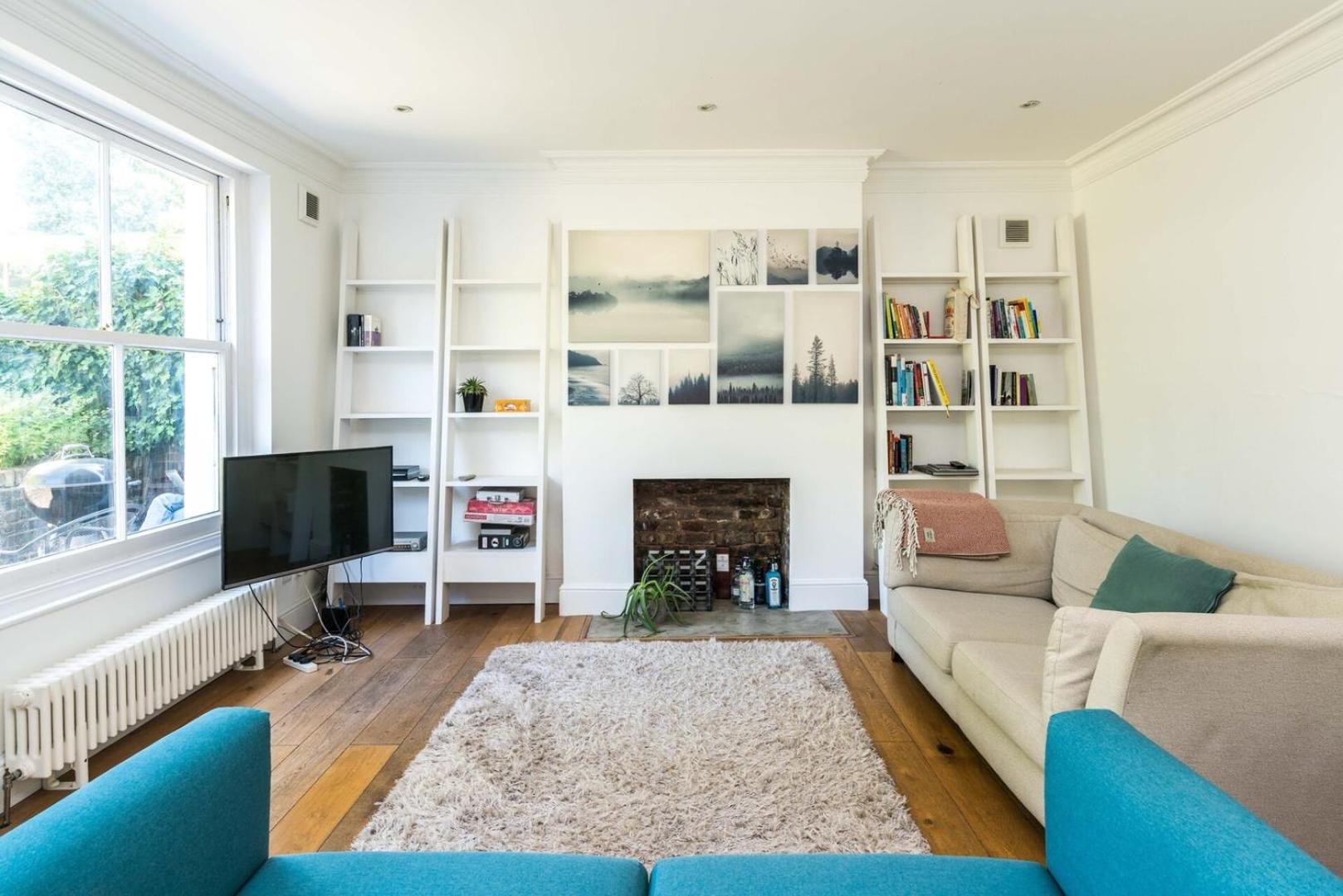 Fantastic 3 Bedroom Flat West Hampstead Londra Esterno foto